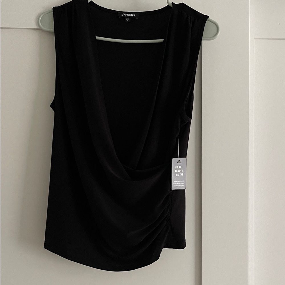 Sleeveless Black Top Express